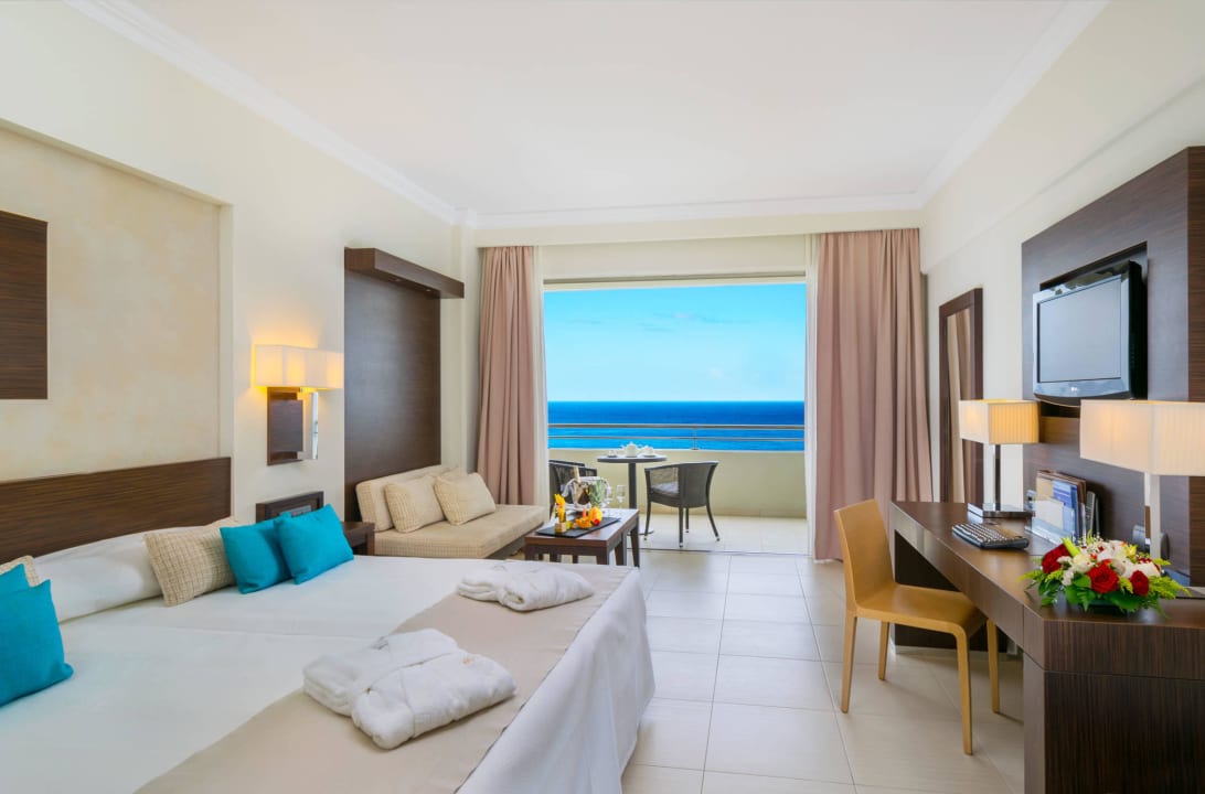 Deluxe Guestroom with Sea View Elysium Resort & Spa Hotel