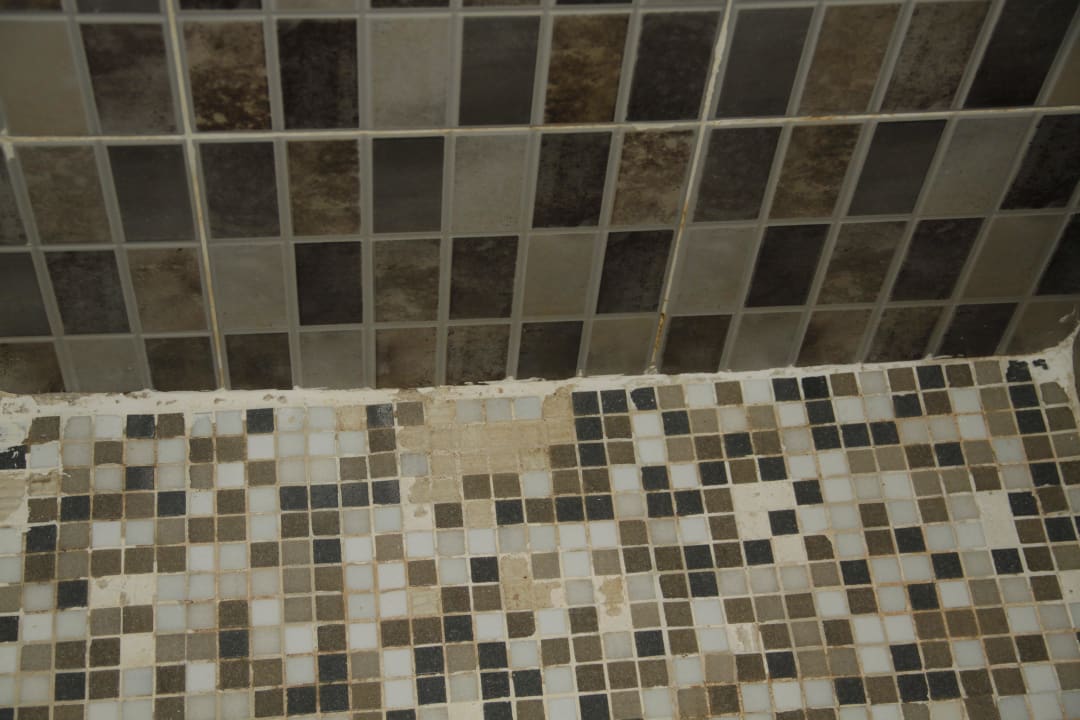 Dusche im 5 Sterne Hotel! Hotel Gorgonia Beach Resort