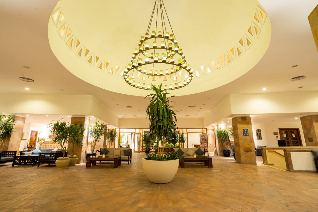 Lobby Fort Arabesque Resort, Spa & Villas