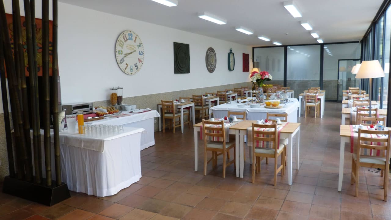 Breakfast Room Alamal River Club