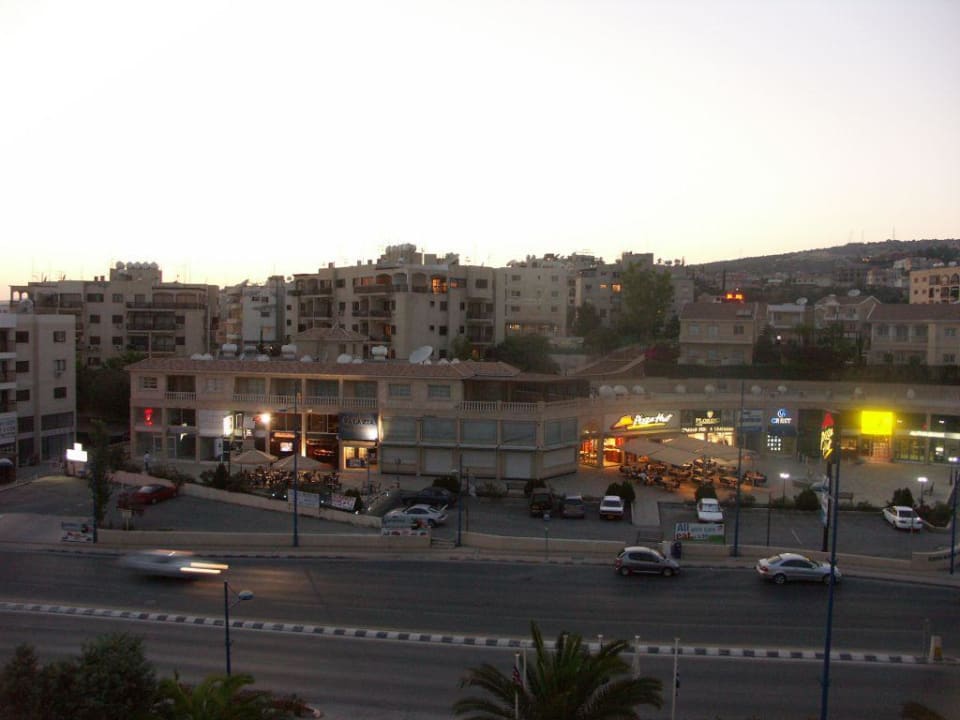 Sicht vom Zimmer auf der Straßenseite Hotel King Richard