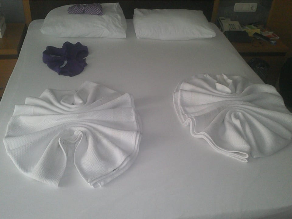 Jeden Tag ein anderes Muster Hotel Sirma