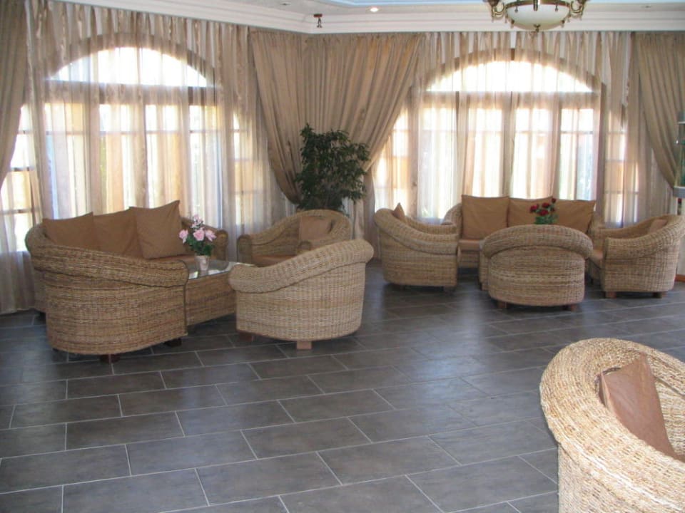 Sitzgelegenheiten Gaia Garden Hotel