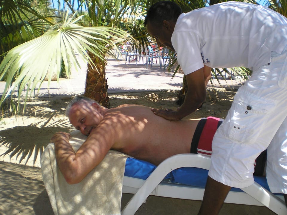 Strandmassage Fort Arabesque Resort, Spa & Villas