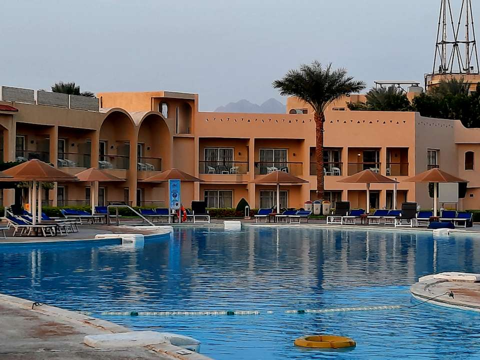 Pool Pickalbatros Royal Moderna Resort-Sharm El Sheikh