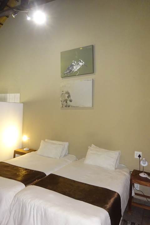 Zimmer Hotel Trans Kalahari Inn