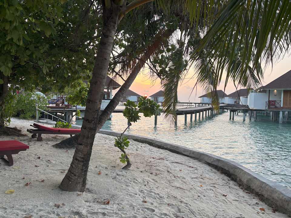 Strand Ellaidhoo Maldives by Cinnamon
