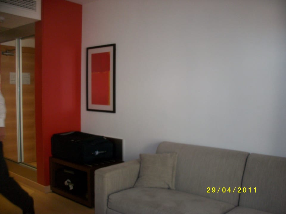 Kleiderschrank und Co. Hotel Pabisa Chico