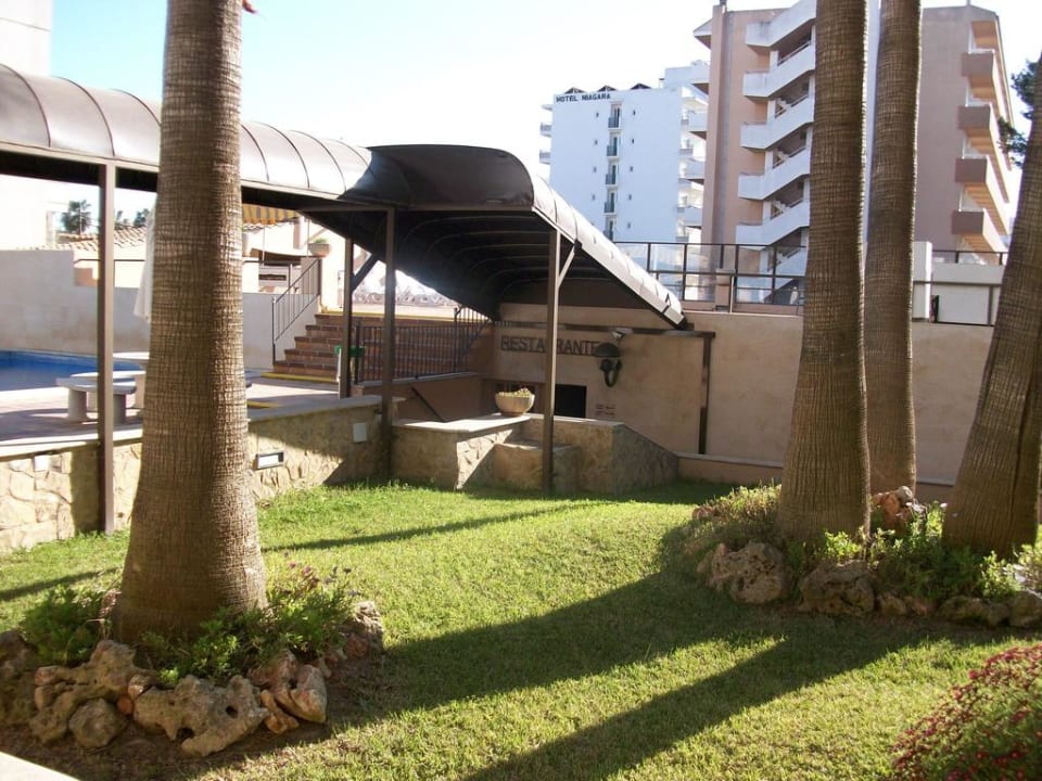 Außenansicht des Restaurantes Aparthotel Pabisa Orlando