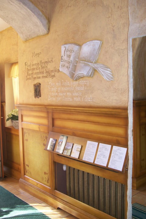 Eingang Dębowy Dwór