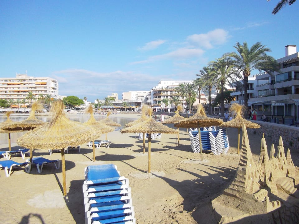 Strand vorm Hotel Apartamentos Embat