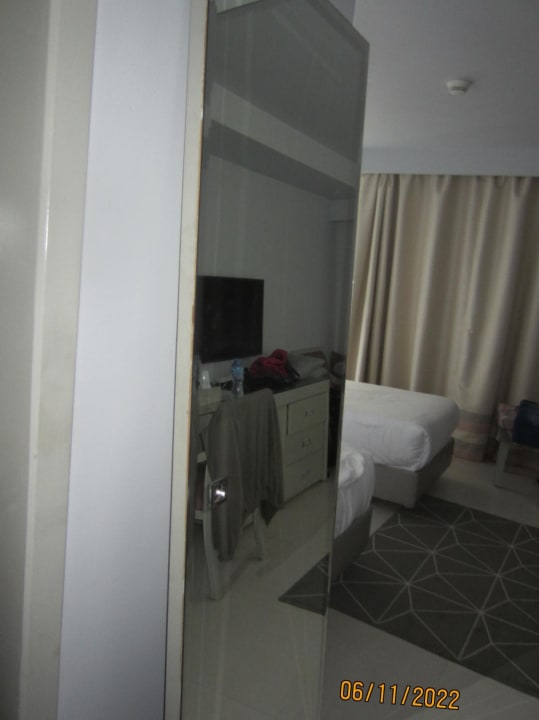 Zimmer SUNRISE Holidays Resort (Adults Only)