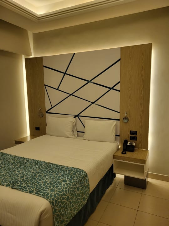 Zimmer Gravity Hotel & Aquapark Sahl Hasheesh