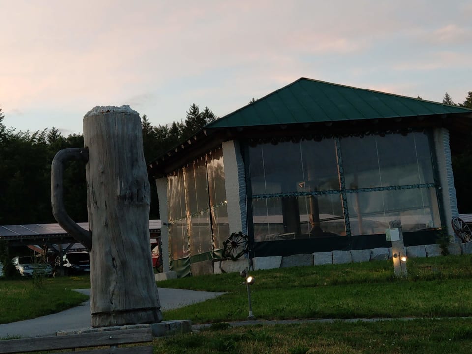 Gartenanlage 1. Bier & Wohlfühlhotel Gut Riedelsbach