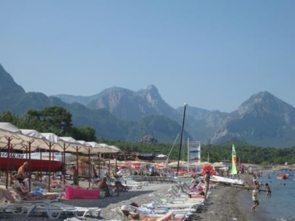 Пляж Armas Gül Beach