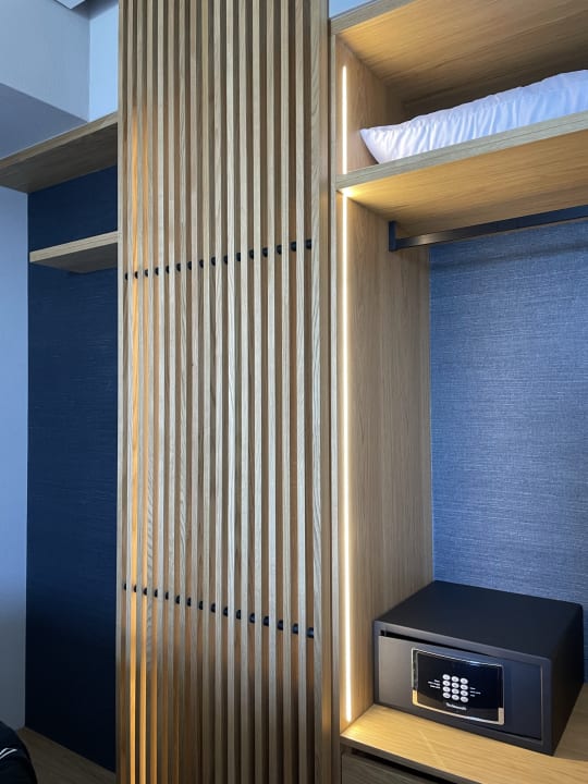 Zimmer Ikones Seafront Luxury Suites