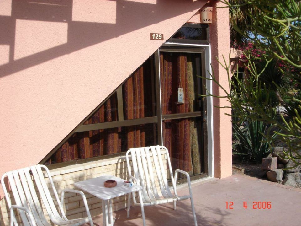 Terrasse unseres Zimmers Eagles Paradise Abu Soma