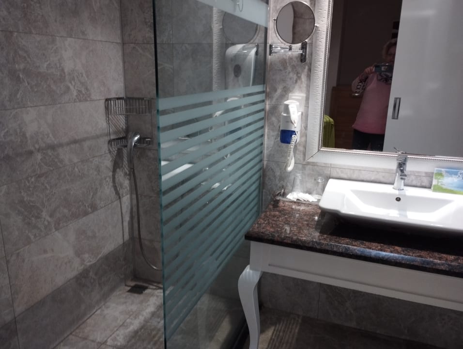 Zimmer Justiniano Deluxe Resort