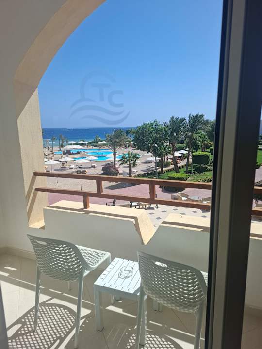 Zimmer Three Corners Equinox Beach Resort