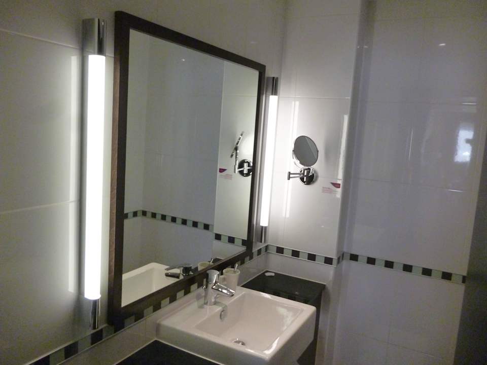 Łazienka Crowne Plaza London - Gatwick Airport