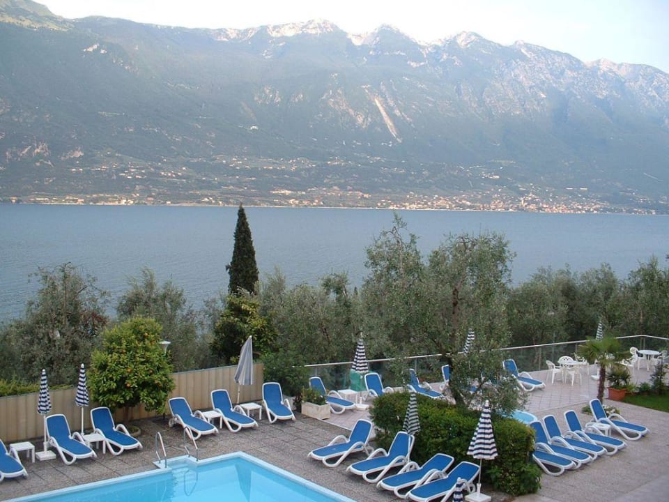 Zimmer mit Seeblick! Hotel Mercedes