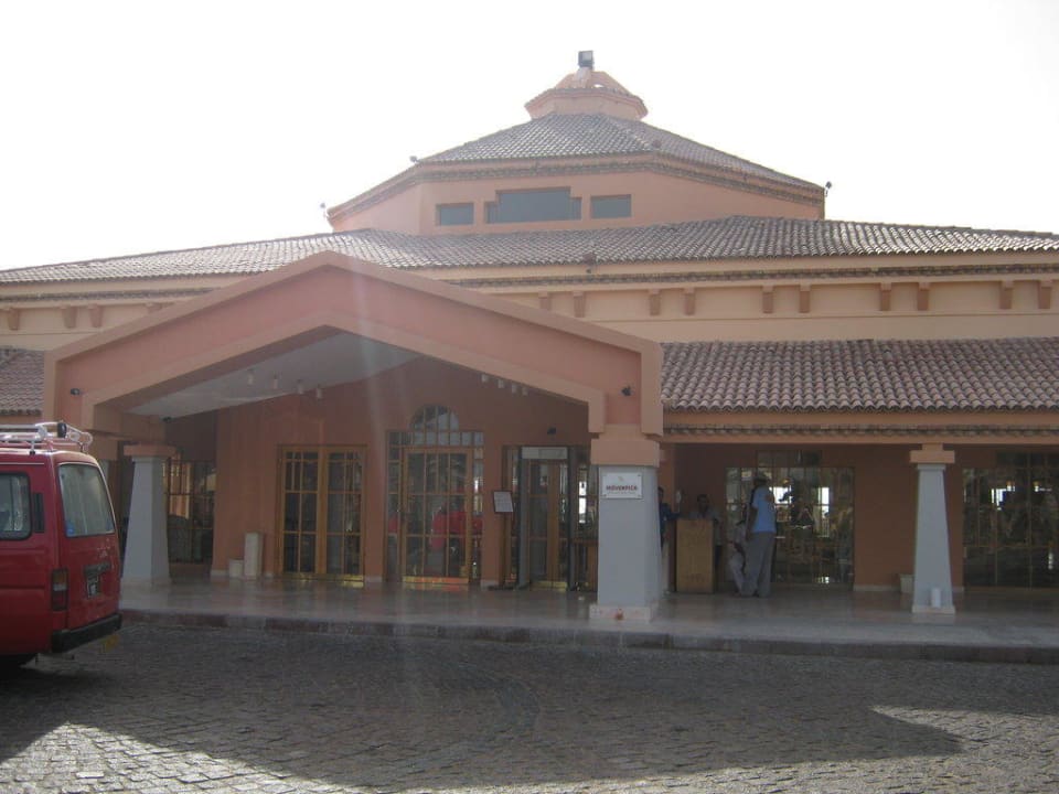 Außenansicht Rezeption Mövenpick Resort & Spa El Gouna