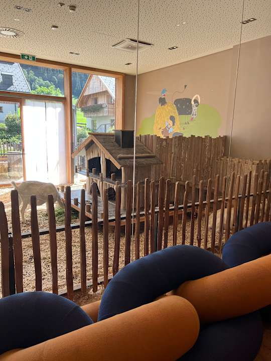 Lobby Dachsteinkönig - Familux Resort