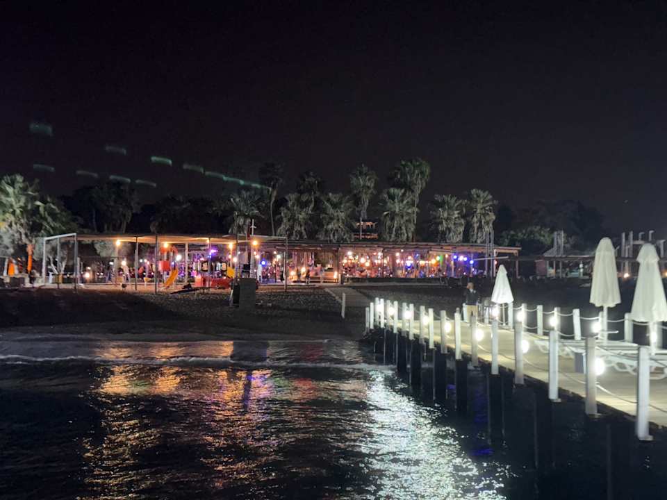Strand Blue Waters Club