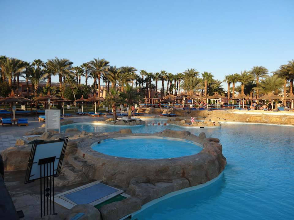 Der Whirlpool Beach Albatros Resort