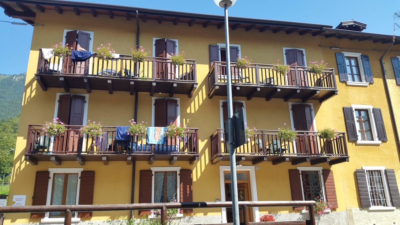 Nebengebäude Family Hotel Adriana