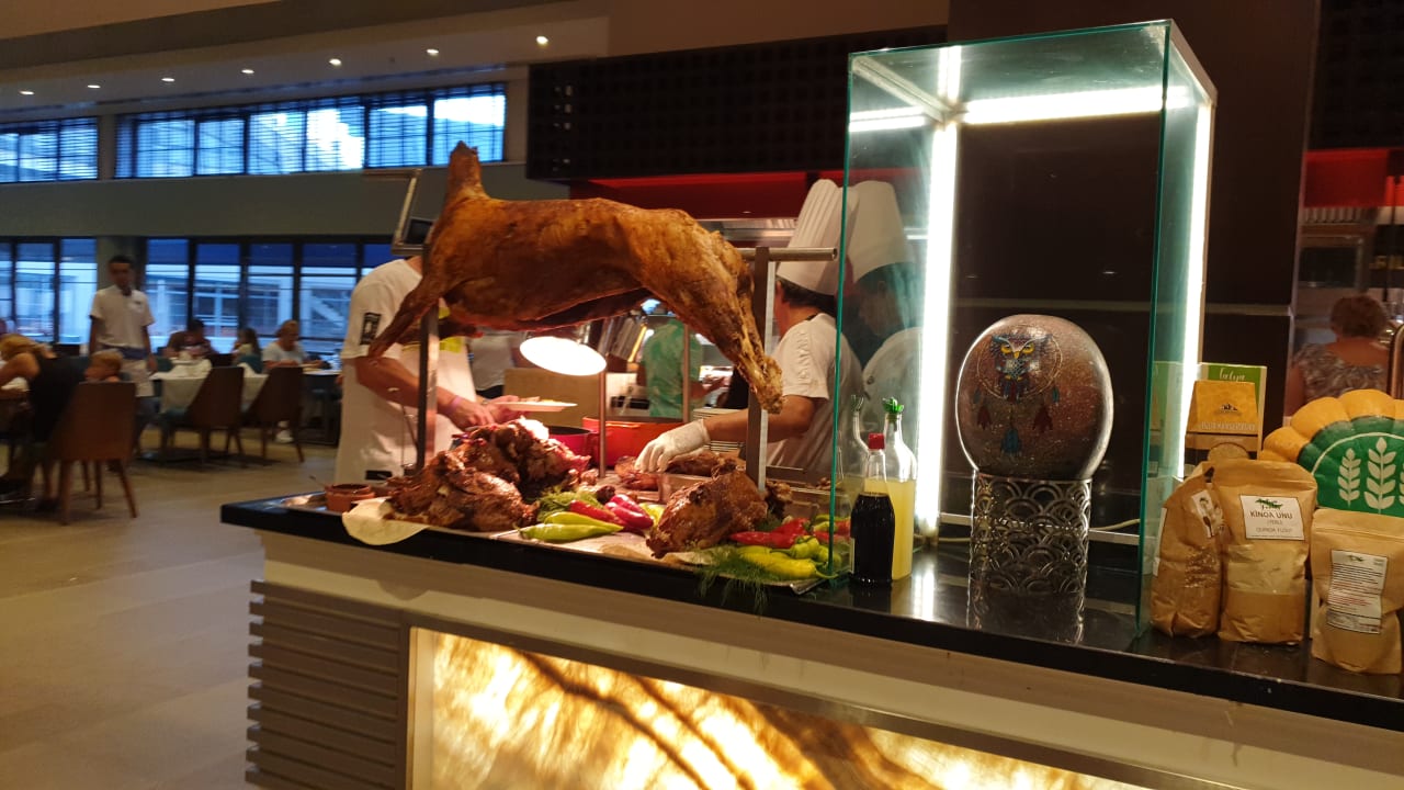 Gastro Limak Lara Deluxe Hotel & Resort