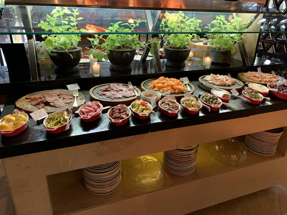 Gastro Park Hyatt Abu Dhabi Hotel and Villas