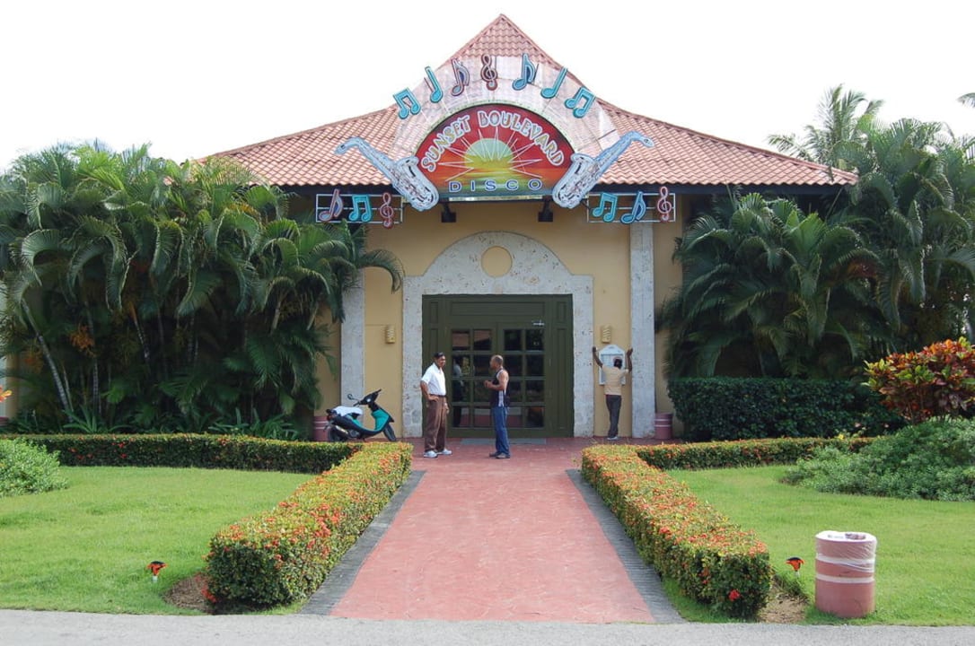 Sunset Disko Grand Palladium Select Bávaro Resort & Spa