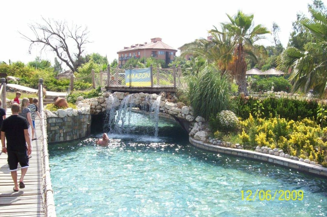 Amazon Water World Club Grand Side