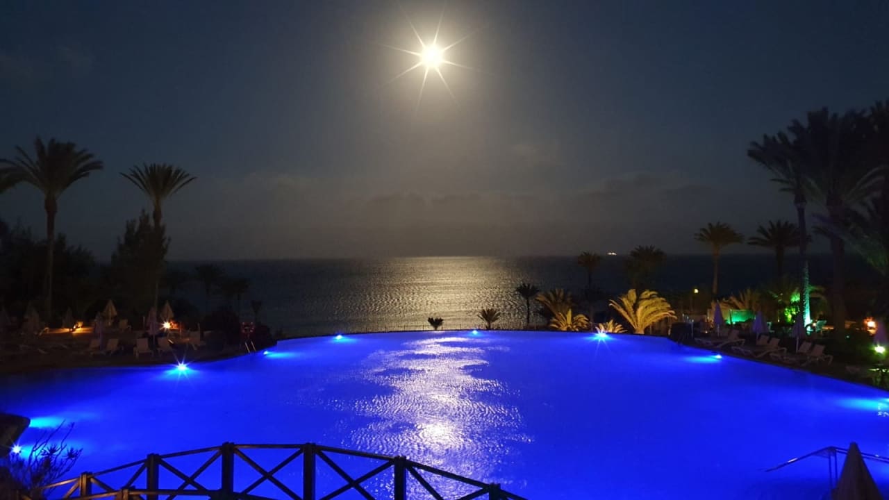 Pool R2 Rio Calma Hotel & Spa & Conference