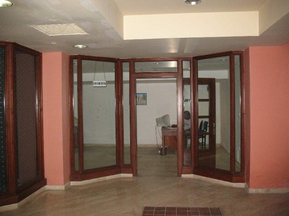 Business center Salamis Bay Conti Resort Hotel & Casino