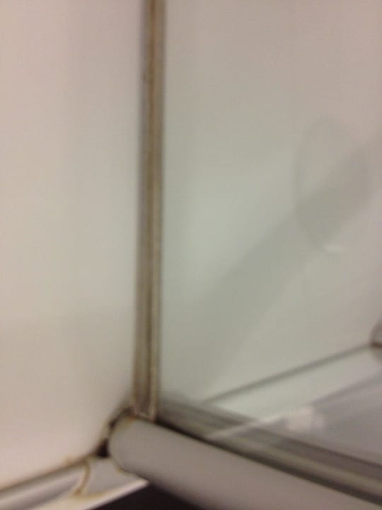 Verkalkt und dreckig  Göbel's Hotel Aquavita