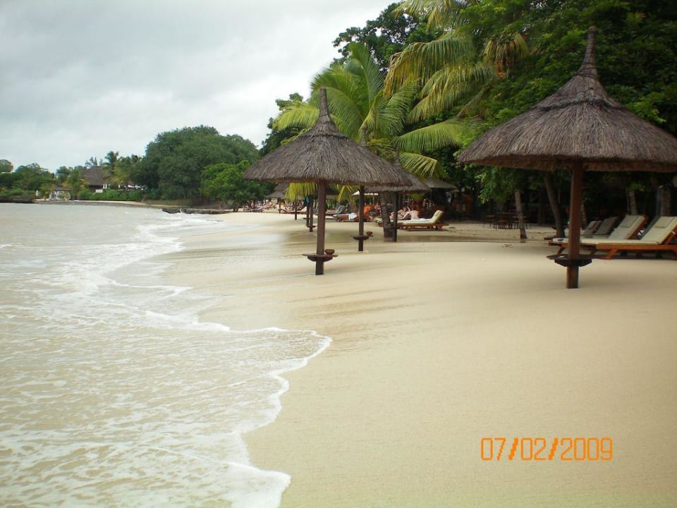 Strand bei Flut Maritim Resort & Spa Mauritius