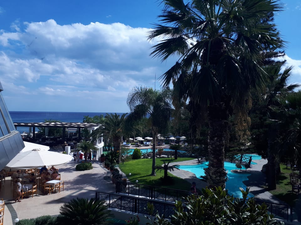 Gartenanlage Hotel Calypso Beach