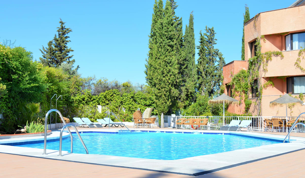 Piscina Hotel Porcel Alixares
