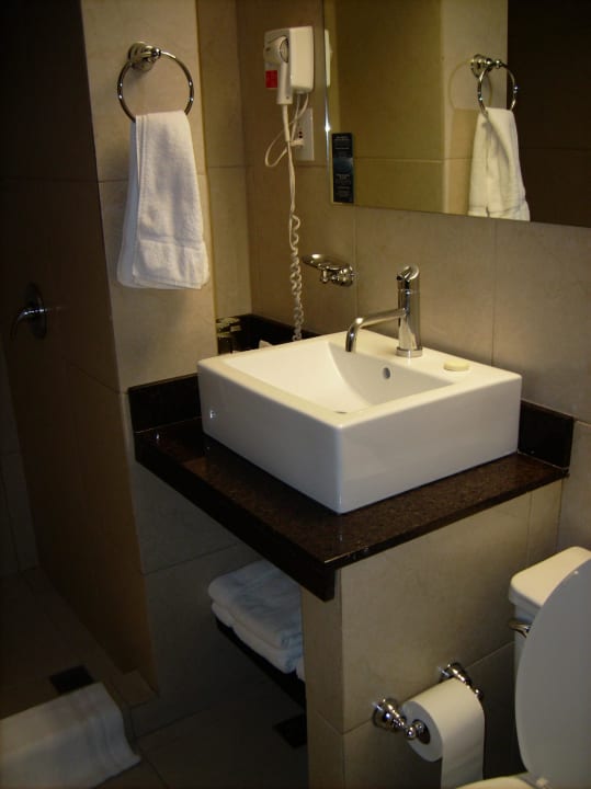 Badezimmer 422 Presidente Hotel