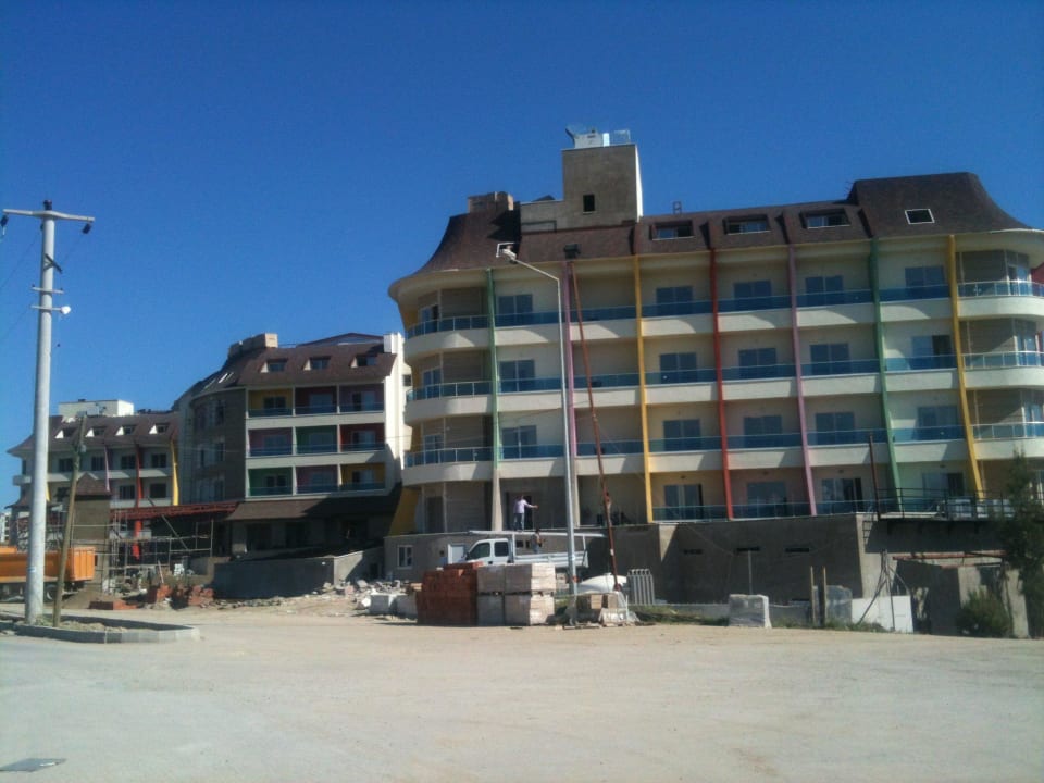 Baustellenurlaub? Ramada Resort by Wyndham Side