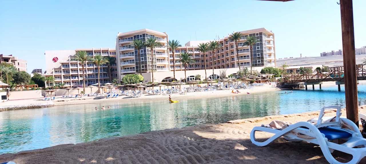Außenansicht Marriott Hurghada Beach Resort