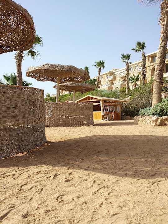 Рядом с Королевской лагуной Pickalbatros Citadel Resort