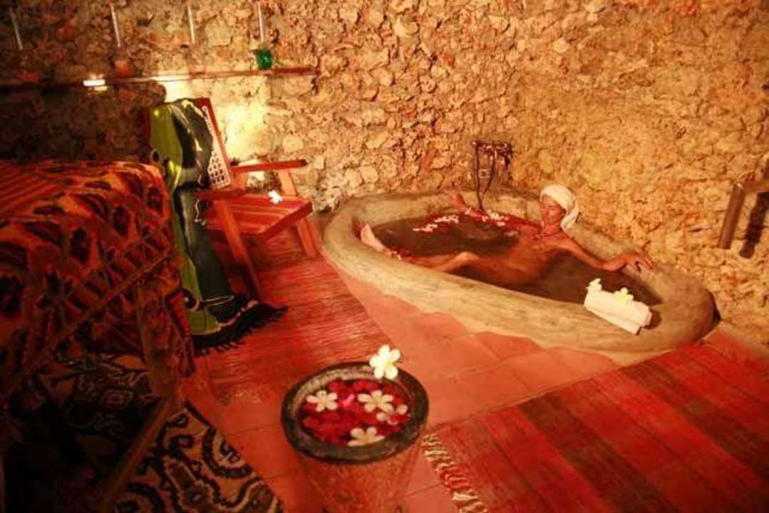Spa Chuini Zanzibar Beach Lodge