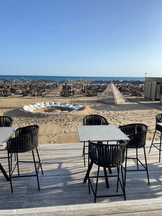 Strand Liu Resorts