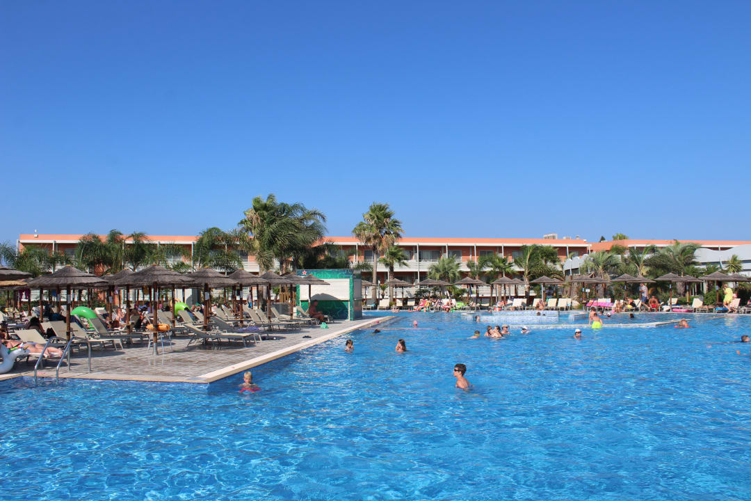 Pool Blue Lagoon Resort