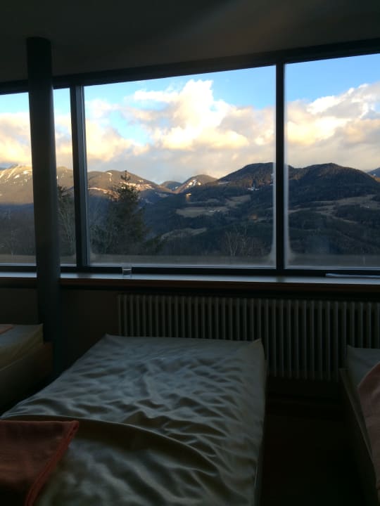 Ausblick feldthurnerhof vinum-natur-relax