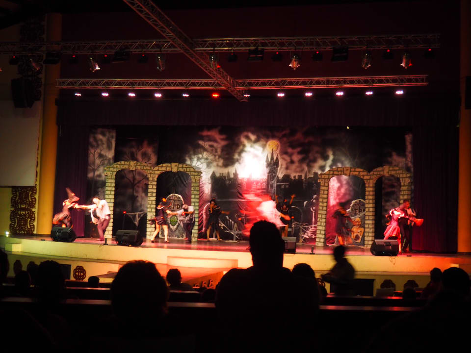 Show Grand Palladium Select Bávaro Resort & Spa