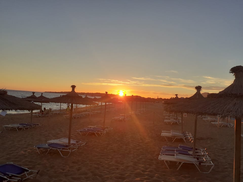 Strand Sandy Beach Resort